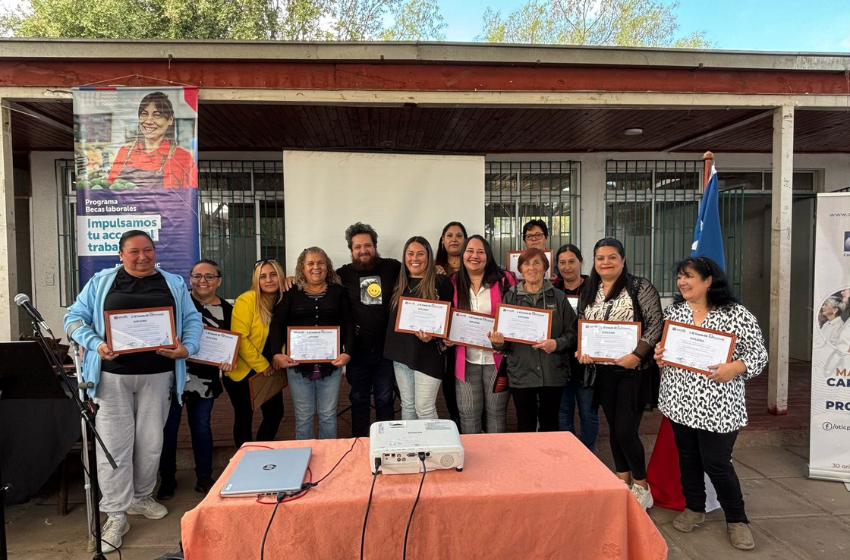  Cocina, vestuario y manicure: mujeres de San Bernardo amplían sus capacidades y oportunidades laborales 