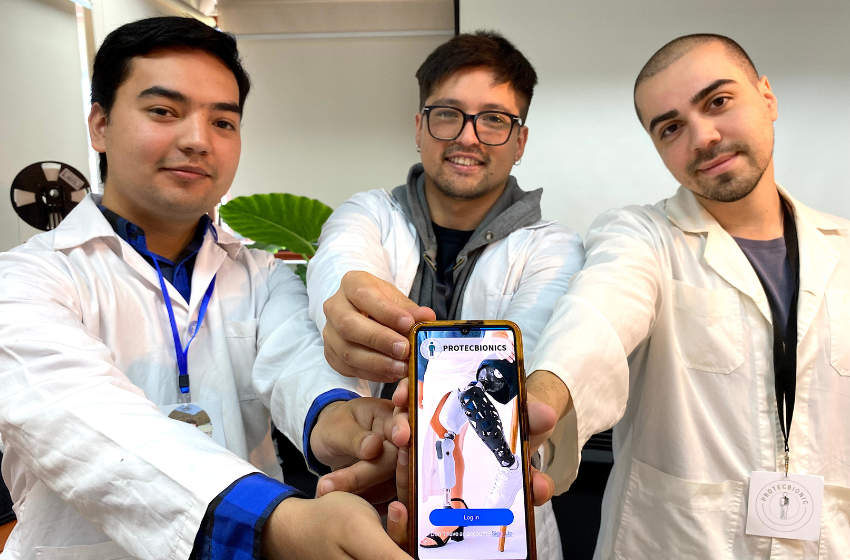 Universitarios chilenos desarrollan app que facilita el acceso a prótesis biónicas personalizadas
